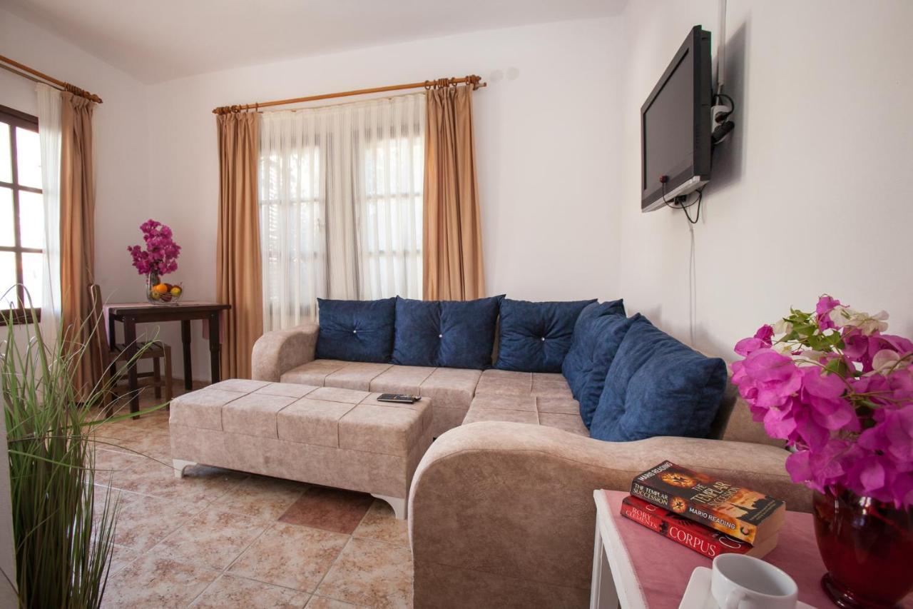 Papermoon Hotel & Apartments 카스 외부 사진