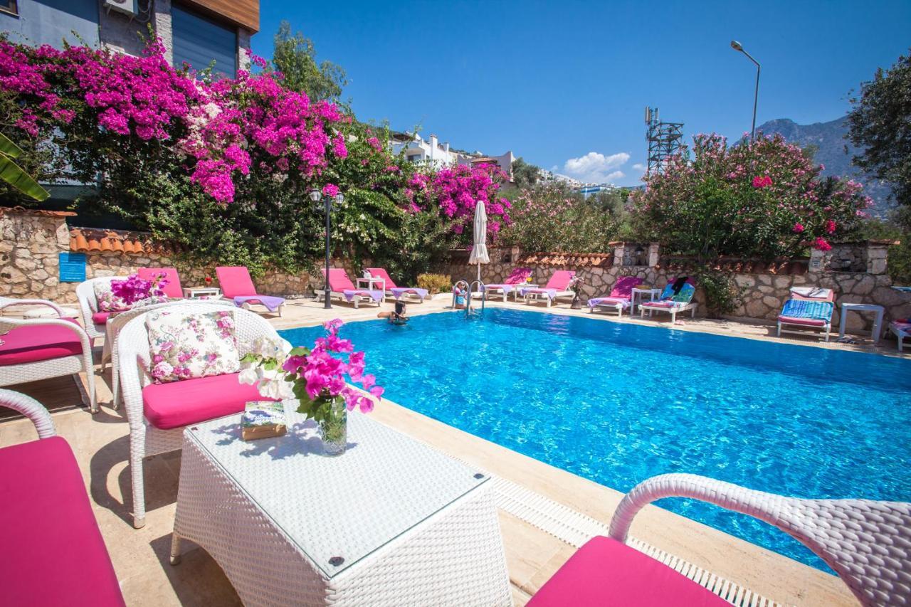 Papermoon Hotel & Apartments 카스 외부 사진