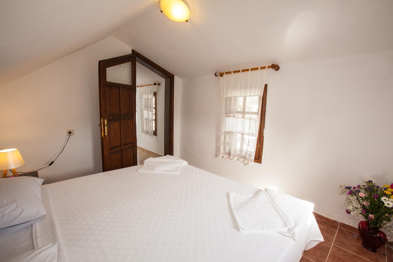 Papermoon Hotel & Apartments 카스 외부 사진
